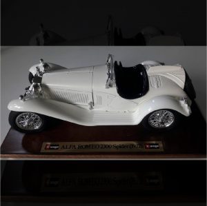 Burago Alfa Romeo Spider Vintage