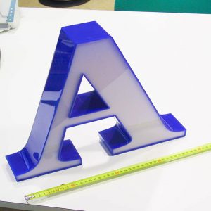 Particolari Lettere Scatolate per Insegne