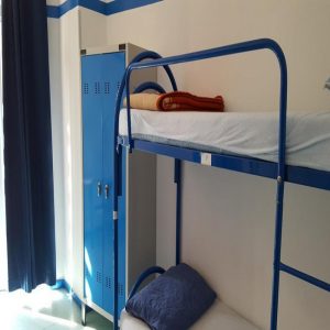 Camera privata per 3 persone