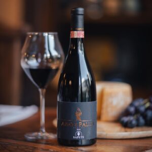 Cantina e Ristorante Miguel, situato nella zona più prestigiosa di Tirana Albania, si è sempre concentrato su piatti delicati e creativi